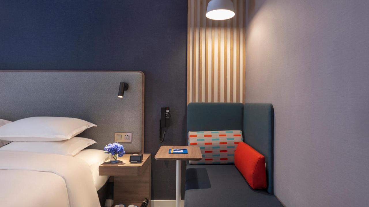 Holiday Inn Express Qiliping By Ihg Эмэйшань Экстерьер фото